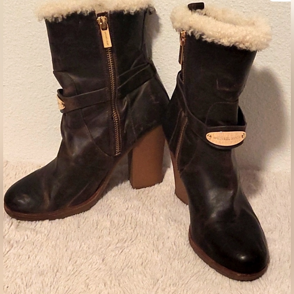 Michael Kors Women’s Brown Leather Heeled Boots with Shearling Size 6.5💥